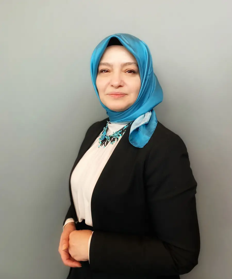 AYŞENUR SAYLAN